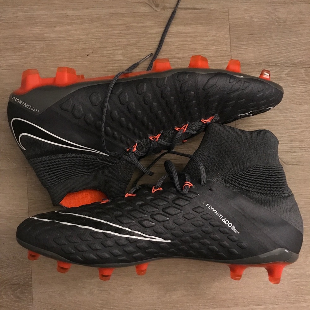 Nike Hypervenom Soccer Cleats
